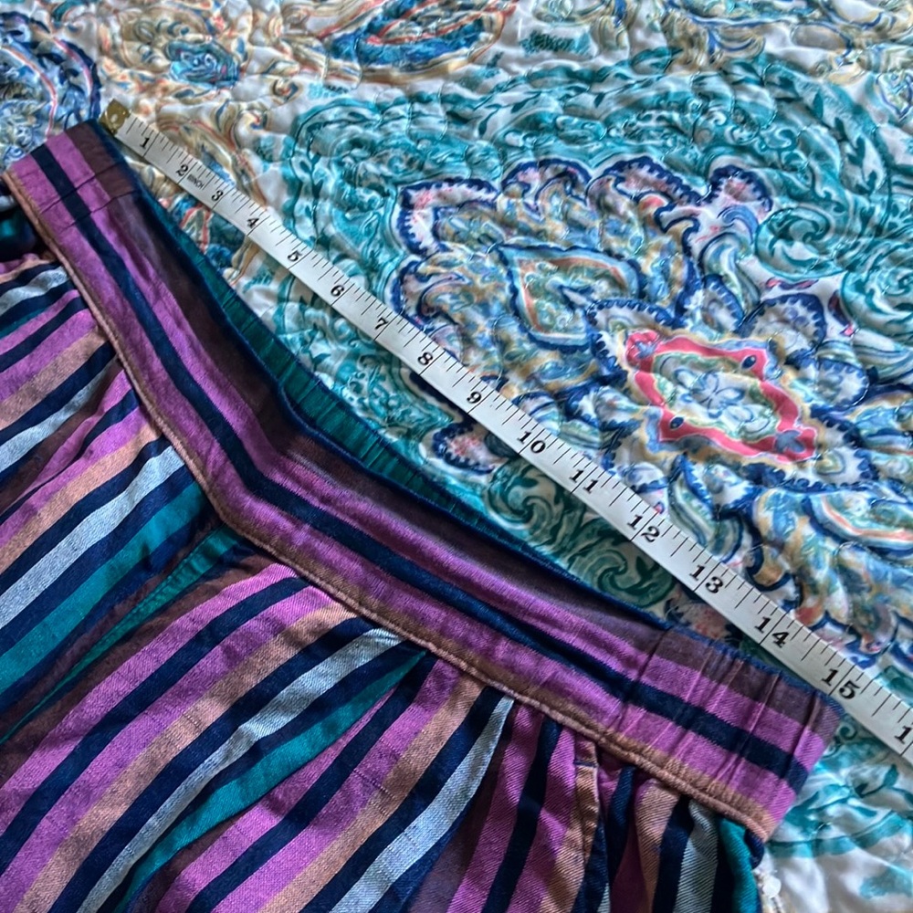 Colorful Striped Shorts - Picture 6 of 9